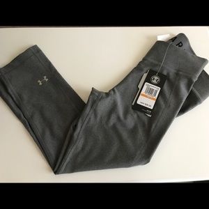 Under Armour capris size small brand new